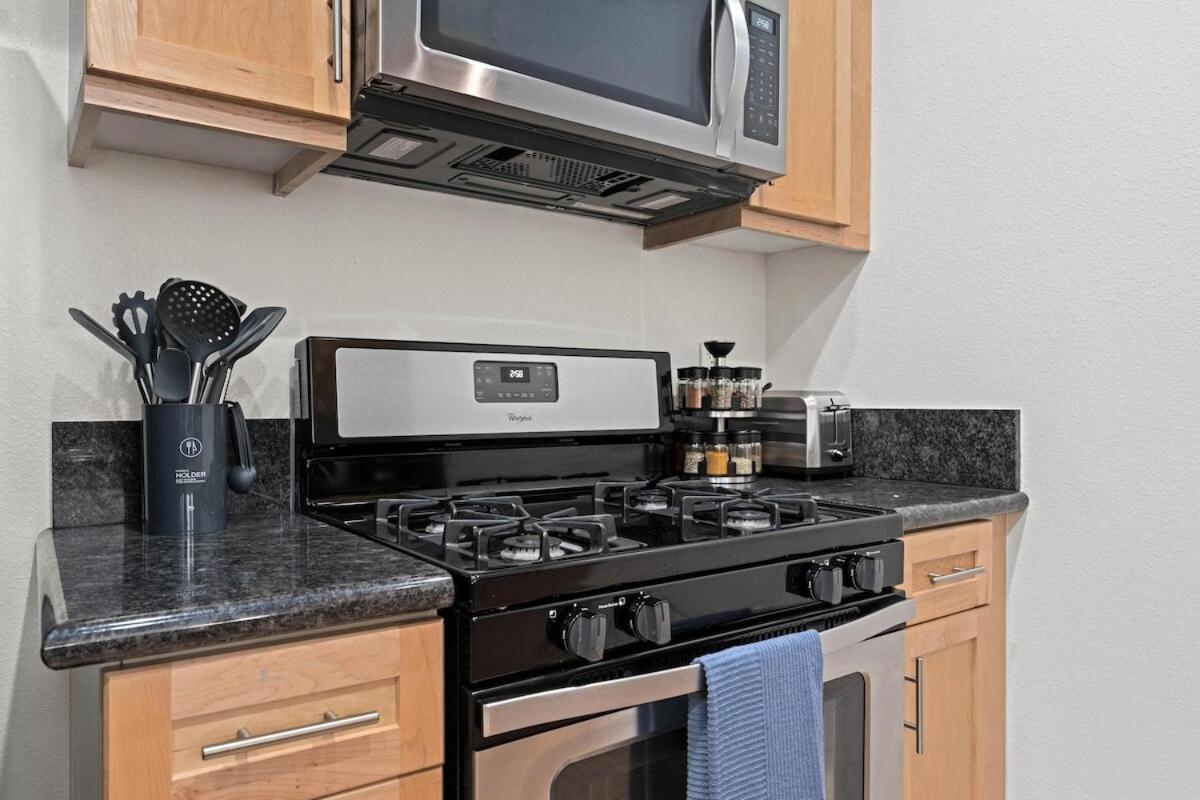 Jade Jewel - Ocean View 2br Santa Monica 2min Walk Apartment